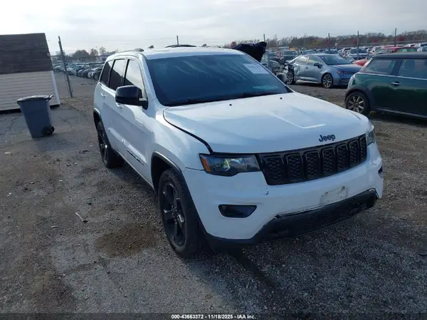 1C4RJFAG5JC515174 2018 JEEP GRAND CHEROKEE - Image 1
