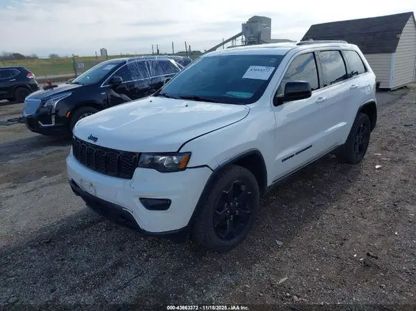 1C4RJFAG5JC515174 2018 JEEP GRAND CHEROKEE - Image 2