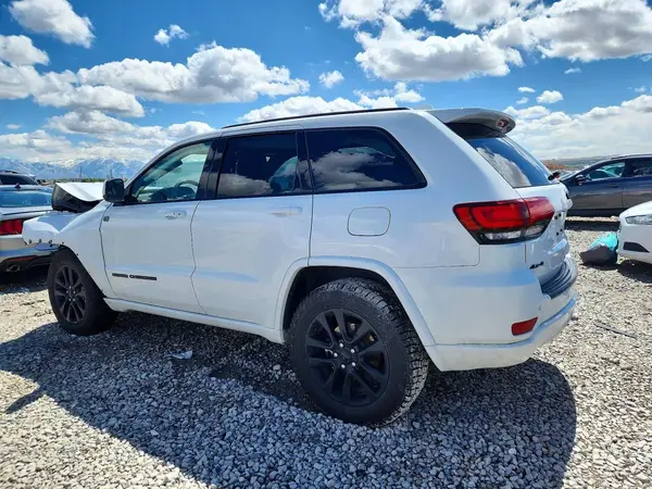 1C4RJFAG5KC554235 2019 JEEP GRAND CHEROKEE - Image 2