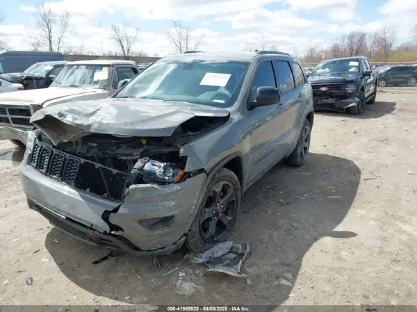 1C4RJFAG5KC608293 2019 JEEP GRAND CHEROKEE - Image 2