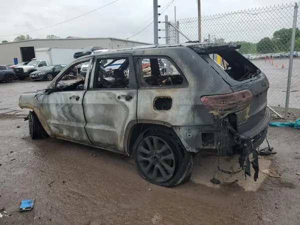 1C4RJFAG5KC702044 2019 JEEP GRAND CHEROKEE - Image 2