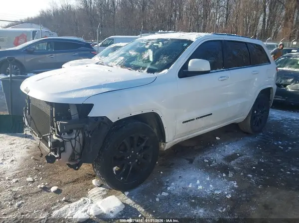 1C4RJFAG5KC702058 2019 JEEP GRAND CHEROKEE - Image 2