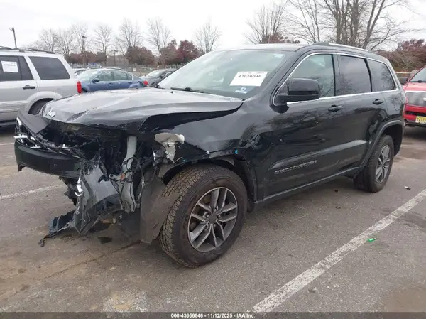 1C4RJFAG5KC736940 2019 JEEP GRAND CHEROKEE - Image 2