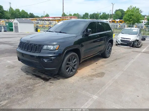 1C4RJFAG5KC830722 2019 JEEP GRAND CHEROKEE - Image 2