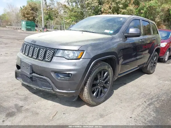 1C4RJFAG5KC854048 2019 JEEP GRAND CHEROKEE - Image 2