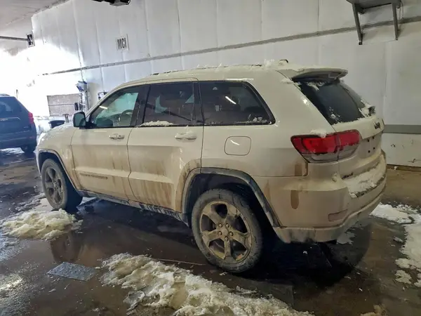 1C4RJFAG5LC127610 2020 JEEP GRAND CHEROKEE - Image 2