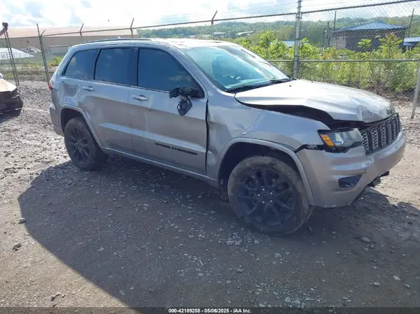 1C4RJFAG5LC207134 2020 JEEP GRAND CHEROKEE - Image 1
