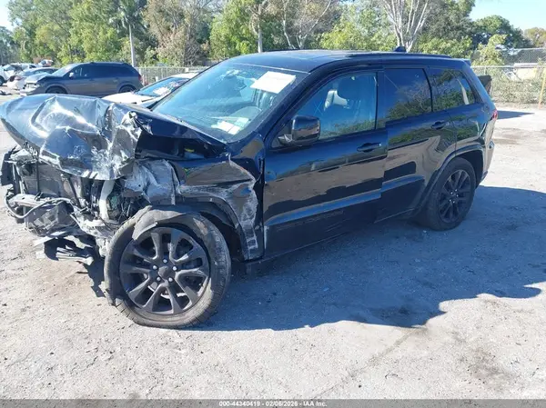 1C4RJFAG5LC255586 2020 JEEP GRAND CHEROKEE - Image 2