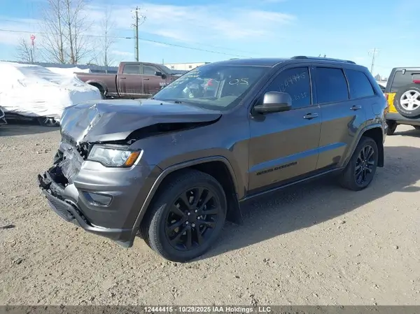 1C4RJFAG5LC284070 2020 JEEP GRAND CHEROKEE - Image 2