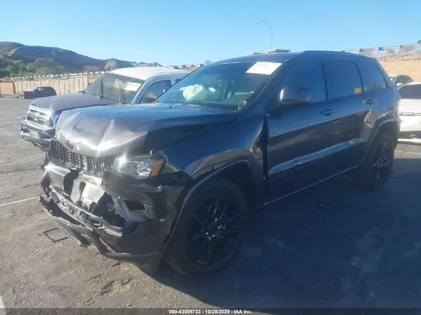 1C4RJFAG5LC360063 2020 JEEP GRAND CHEROKEE - Image 2