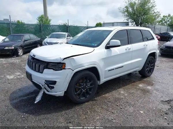 1C4RJFAG5MC566243 2021 JEEP GRAND CHEROKEE - Image 2