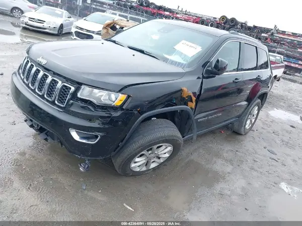 1C4RJFAG5MC590266 2021 JEEP GRAND CHEROKEE - Image 2