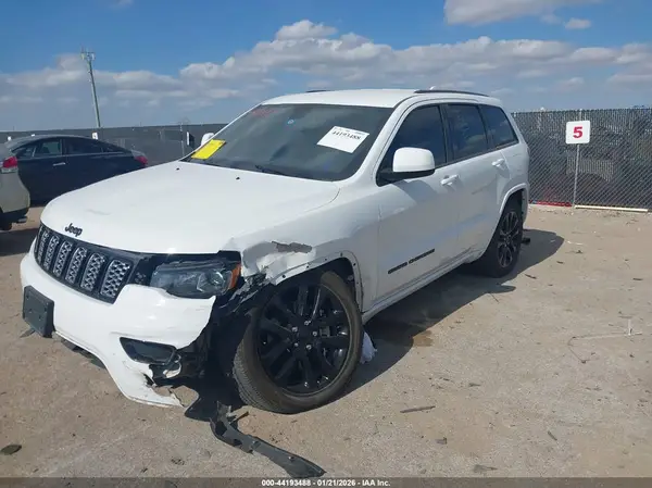 1C4RJFAG5MC796056 2021 JEEP GRAND CHEROKEE - Image 2