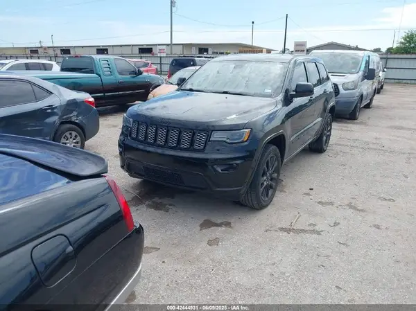 1C4RJFAG5NC140568 2022 JEEP GRAND CHEROKEE - Image 2