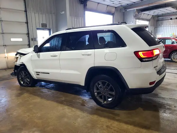 1C4RJFAG6GC426013 2016 JEEP GRAND CHEROKEE - Image 2