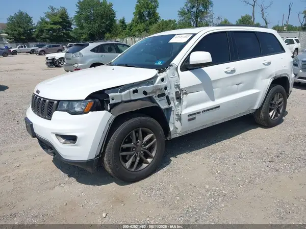 1C4RJFAG6GC434709 2016 JEEP GRAND CHEROKEE - Image 2