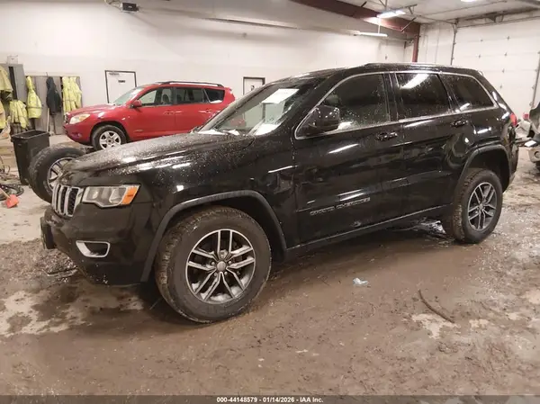 1C4RJFAG6HC631459 2017 JEEP GRAND CHEROKEE - Image 2