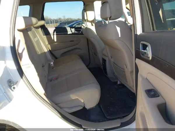 1C4RJFAG6HC646088 2017 JEEP GRAND CHEROKEE - Image 8