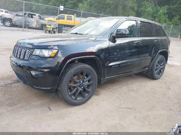 1C4RJFAG6HC719492 2017 JEEP GRAND CHEROKEE - Image 2