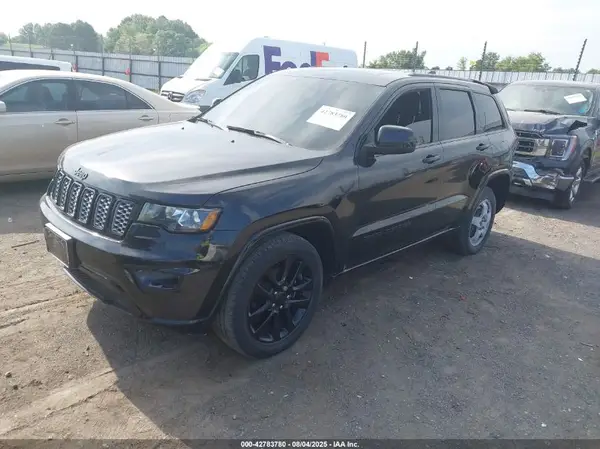 1C4RJFAG6HC726796 2017 JEEP GRAND CHEROKEE - Image 2