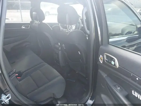 1C4RJFAG6HC727740 2017 JEEP GRAND CHEROKEE - Image 8
