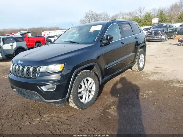 1C4RJFAG6HC841382 2017 JEEP GRAND CHEROKEE - Image 2