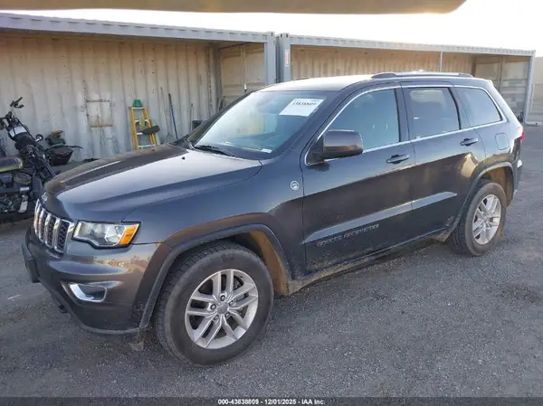 1C4RJFAG6HC849918 2017 JEEP GRAND CHEROKEE - Image 2