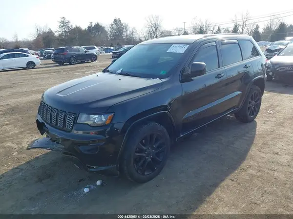 1C4RJFAG6HC856710 2017 JEEP GRAND CHEROKEE - Image 2