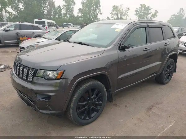 1C4RJFAG6HC881624 2017 JEEP GRAND CHEROKEE - Image 2