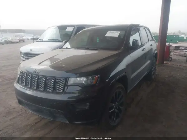 1C4RJFAG6HC885723 2017 JEEP GRAND CHEROKEE - Image 2