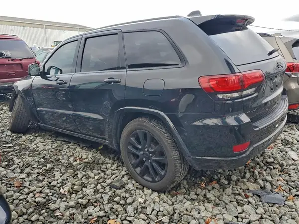 1C4RJFAG6HC885947 2017 JEEP GRAND CHEROKEE - Image 2