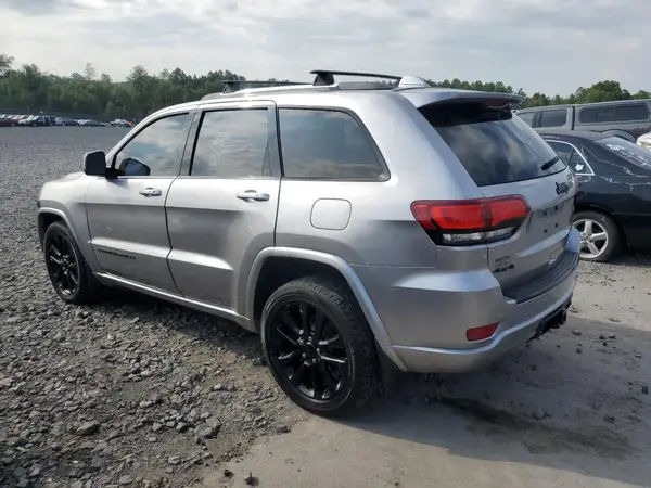 1C4RJFAG6HC886872 2017 JEEP GRAND CHEROKEE - Image 2