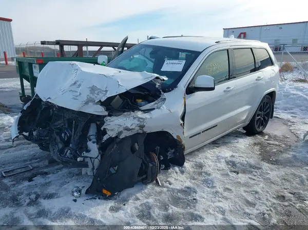 1C4RJFAG6HC904075 2017 JEEP GRAND CHEROKEE - Image 2