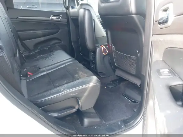 1C4RJFAG6HC904075 2017 JEEP GRAND CHEROKEE - Image 8
