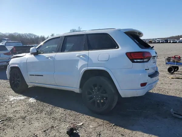 1C4RJFAG6HC910152 2017 JEEP GRAND CHEROKEE - Image 2