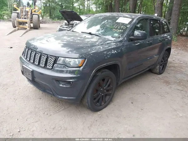 1C4RJFAG6HC922205 2017 JEEP GRAND CHEROKEE - Image 2
