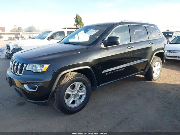 1C4RJFAG6HC932197 2017 JEEP GRAND CHEROKEE - Image 2