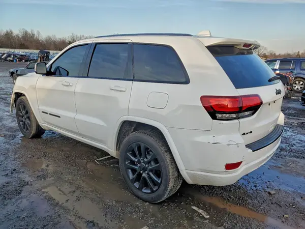 1C4RJFAG6HC951834 2017 JEEP GRAND CHEROKEE - Image 2
