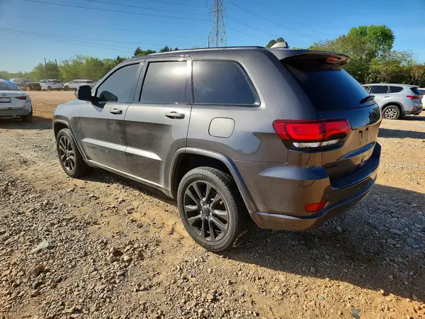 1C4RJFAG6JC103572 2018 JEEP GRAND CHEROKEE - Image 2