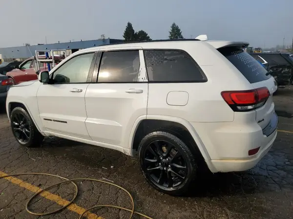 1C4RJFAG6JC103667 2018 JEEP GRAND CHEROKEE - Image 2