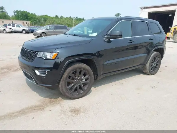 1C4RJFAG6JC123322 2018 JEEP GRAND CHEROKEE - Image 2