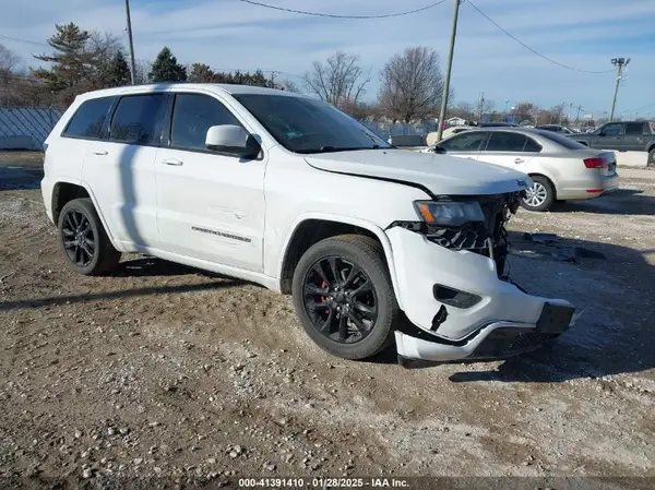 1C4RJFAG6JC137155 2018 JEEP GRAND CHEROKEE - Image 1