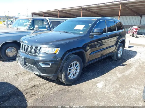 1C4RJFAG6JC143652 2018 JEEP GRAND CHEROKEE - Image 2