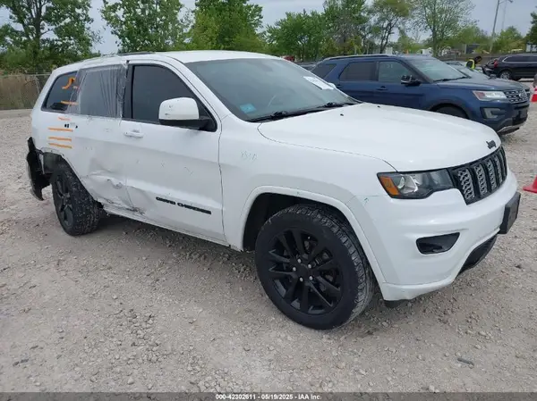 1C4RJFAG6JC164906 2018 JEEP GRAND CHEROKEE - Image 1