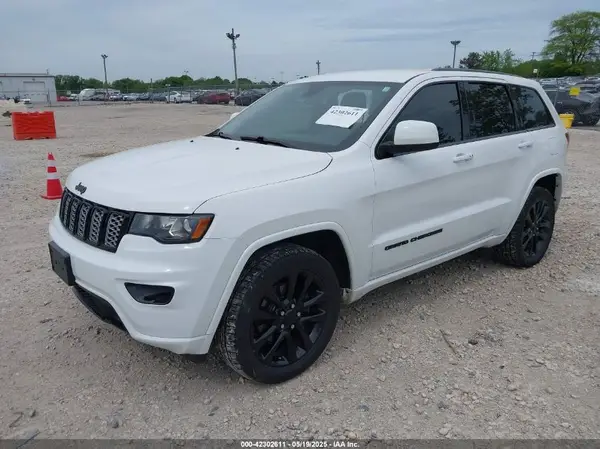 1C4RJFAG6JC164906 2018 JEEP GRAND CHEROKEE - Image 2