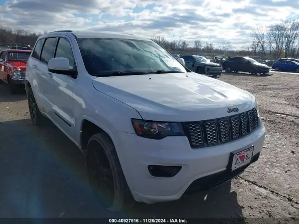 1C4RJFAG6JC211190 2018 JEEP GRAND CHEROKEE - Image 1
