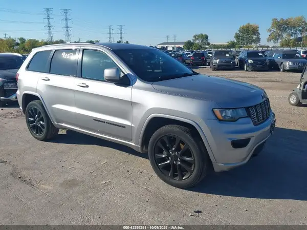 1C4RJFAG6JC220486 2018 JEEP GRAND CHEROKEE - Image 1