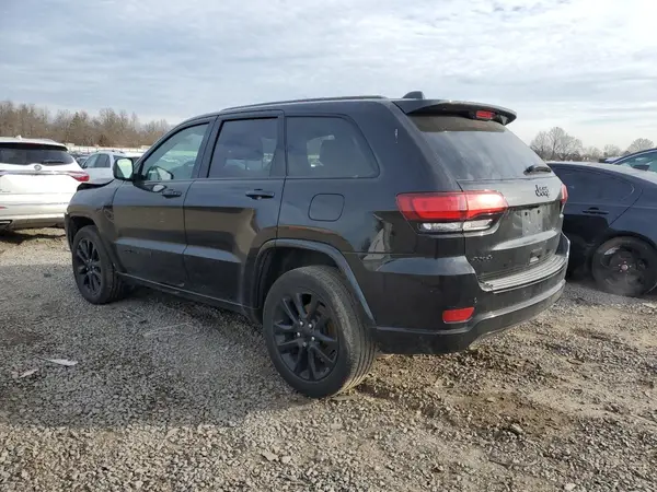 1C4RJFAG6JC256694 2018 JEEP GRAND CHEROKEE - Image 2