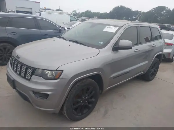 1C4RJFAG6JC273530 2018 JEEP GRAND CHEROKEE - Image 2