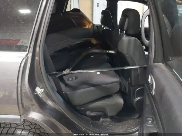 1C4RJFAG6JC310785 2018 JEEP GRAND CHEROKEE - Image 8